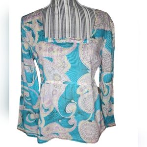 I.E Relaxed women's 100% cotton green cream design long-sleeved top size M